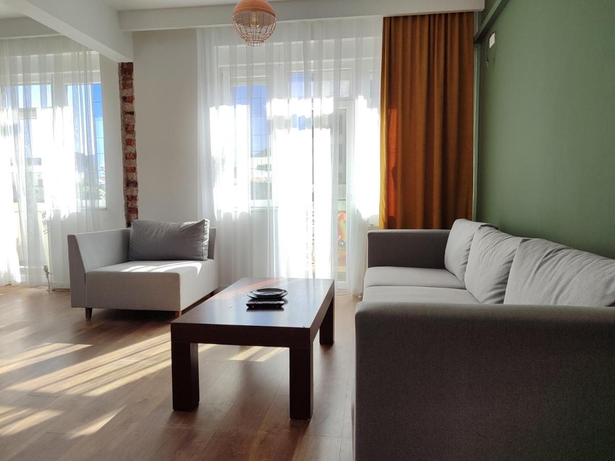 Urban Cozy Retreat Apartment Prishtinë Exterior photo