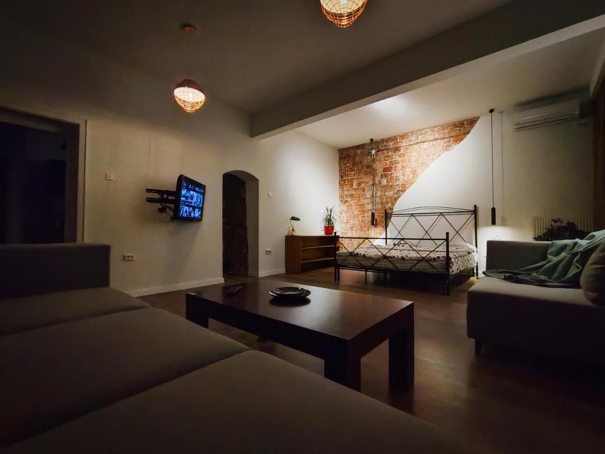 Urban Cozy Retreat Apartment Prishtinë Exterior photo